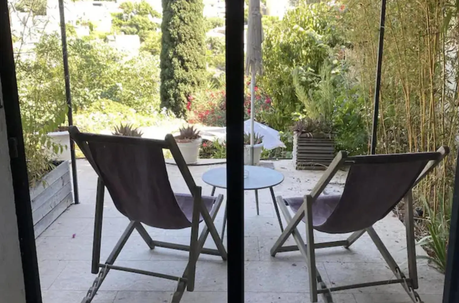 Charmant Studio Avec Terrasse, Proche Plage Et Ville Marseille Homestay