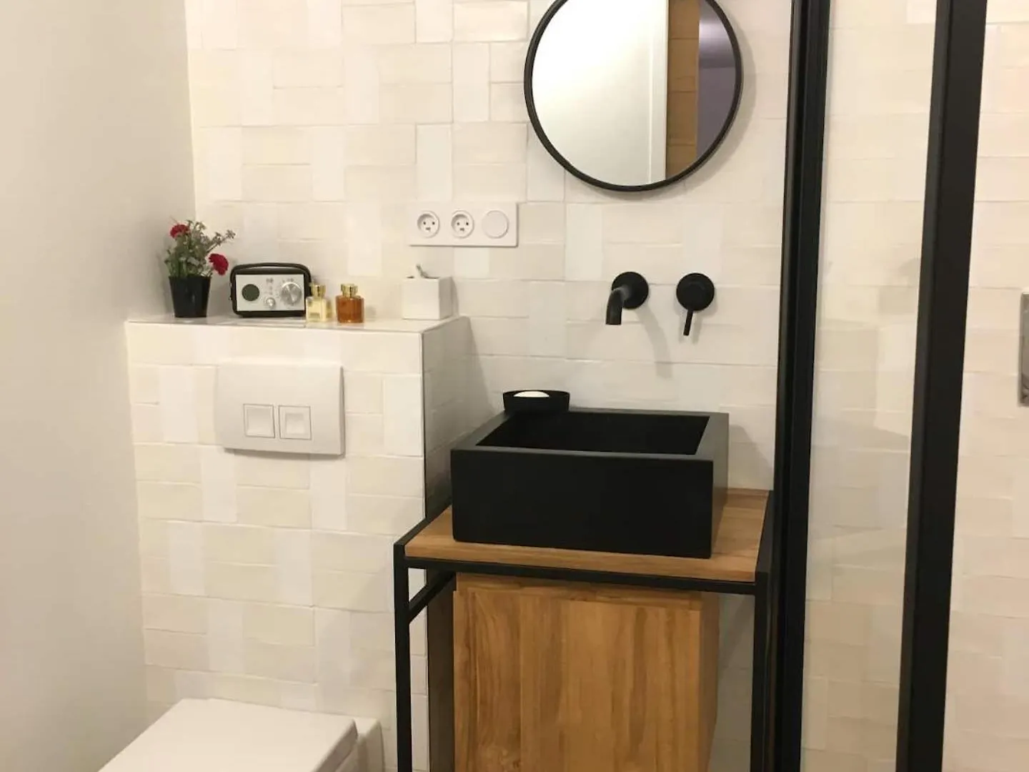 Charmant Studio Avec Terrasse, Proche Plage Et Ville Marseille Homestay